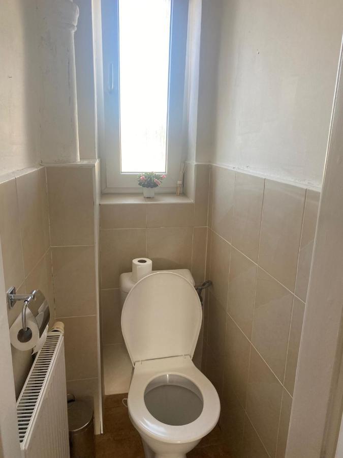 Vila Malvazinky Praga Esterno foto